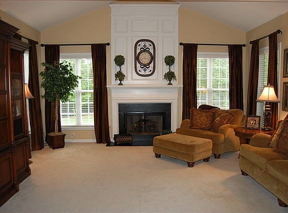 Living room with gas fireplace