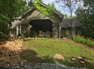 131 Club Colony Ln, Lake Toxaway, NC 28747