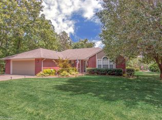 2 Alex Ln, Bella Vista, AR 72714