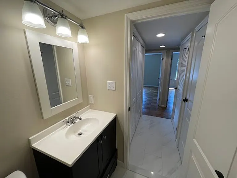 411 W Conestoga Rd — Photo 23