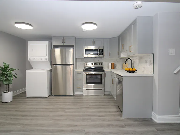 8 A Springbrook Dr #8A1 — Photo 5