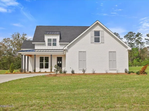 105 Landry Dr, Brandon, MS 39047