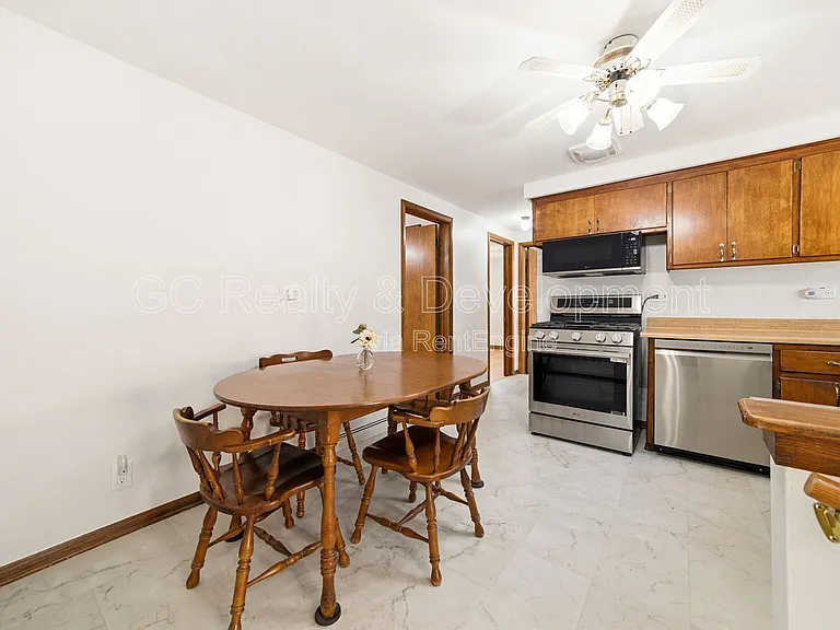 5144 S Melvina Ave — Photo 5