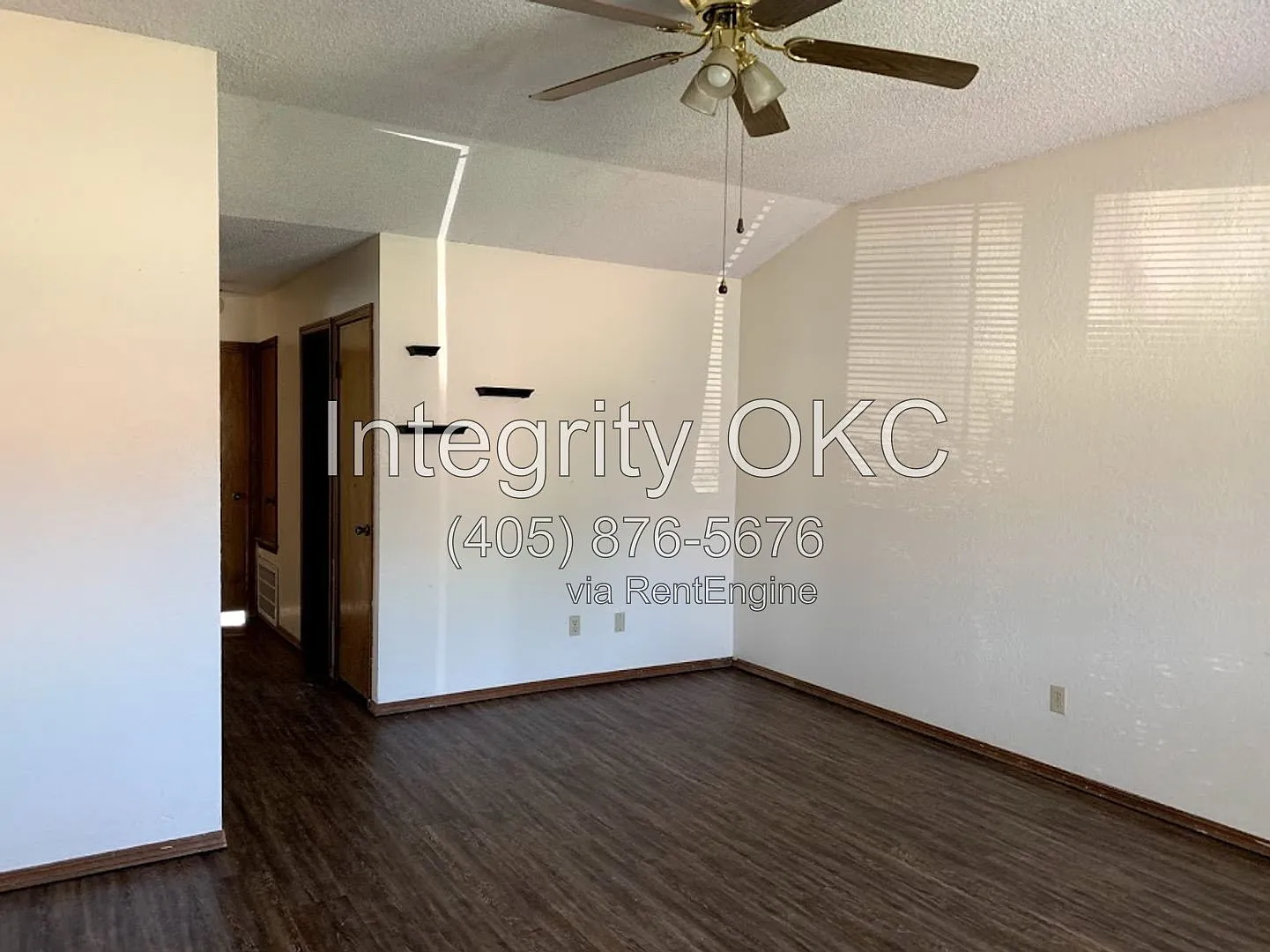 2 bed, 1.0 bath, 956 sqft, $1,050 — Photo 3