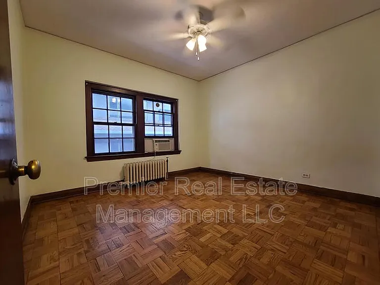 963 N Logan St #19 — Photo 5