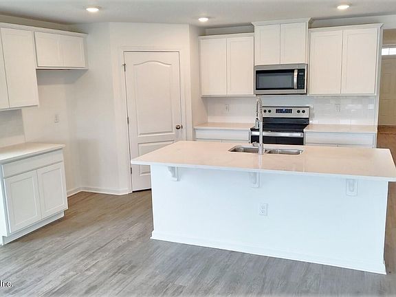 5th image of 2920 DUCK HOLLOW Lane