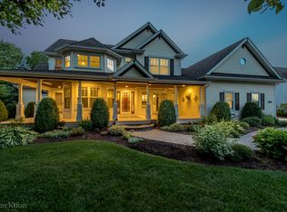 4434 Stonewall Ave, Downers Grove, IL 60515