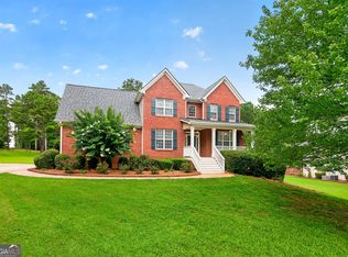 100 Victor Ln, Fayetteville, GA 30214