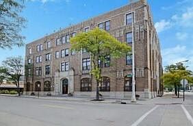 1st image of 297 W Clay Ave APT 404
