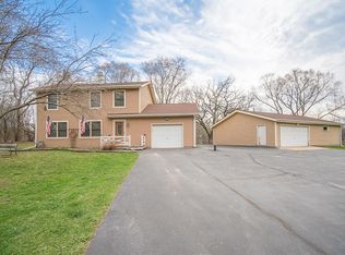 S49W33950 Road Gg, Dousman, WI 53118
