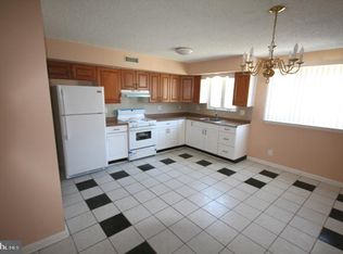 2828 S 64th St, Philadelphia, PA 19142