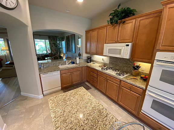 4th image of 40137 Camino Montecito