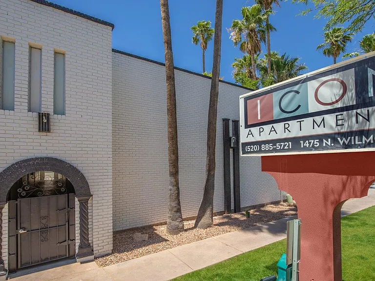 Icon Apartments — Photo 15