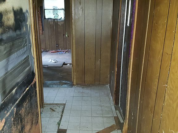 5th image of 1105 N Q St