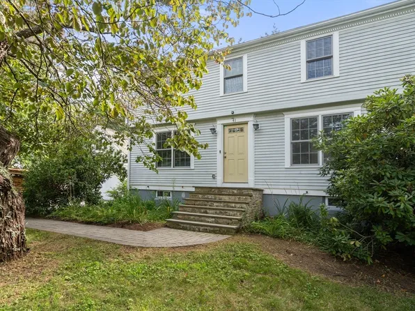 41 Stonebrook Rd, Sudbury, MA 01776