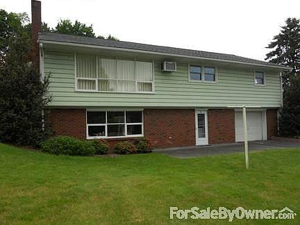 Walk in lower level family room