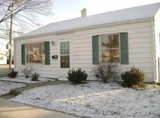 904 S Russell Ave, Mishawaka, IN 46544