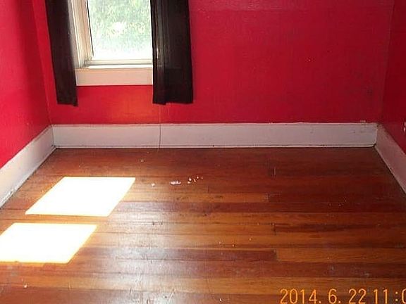 5th image of 3841 Brown Farm Dr