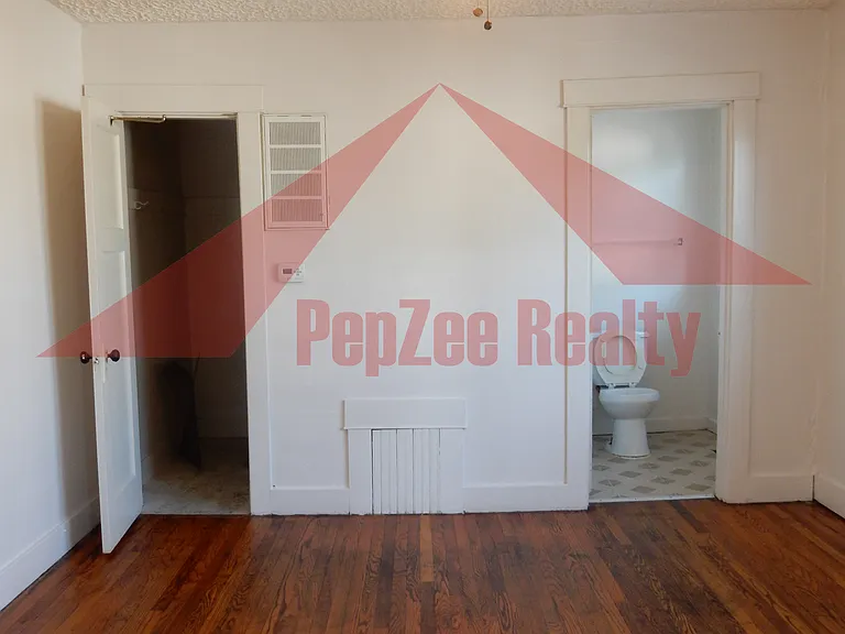 3516 N Main St #2 — Photo 10