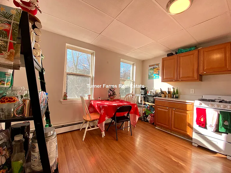 1572 Tremont St — Photo 16