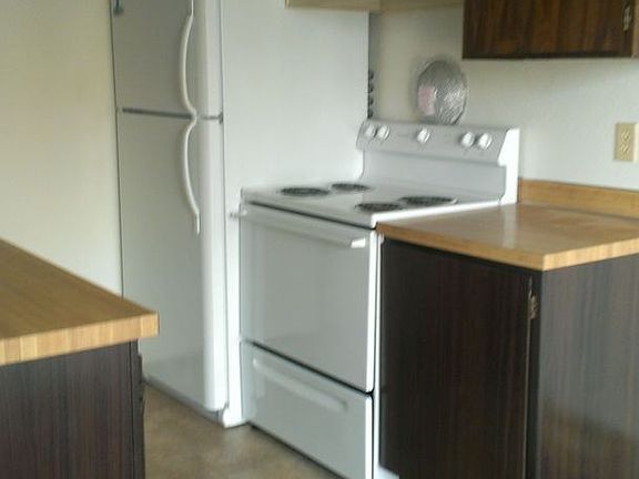 2nd image of 1145 S Balsam St APT 5