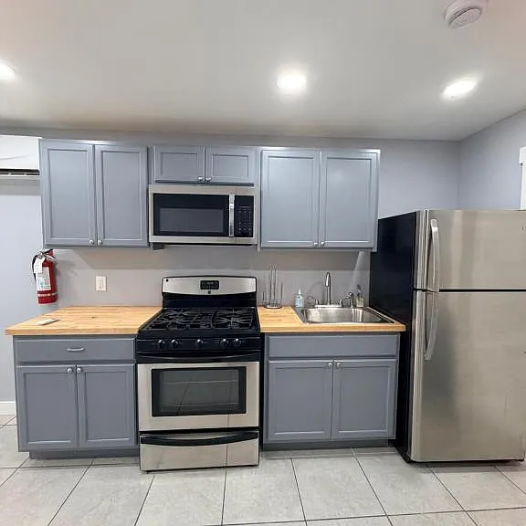 1714 Jasmine Ave #2 — Photo 5