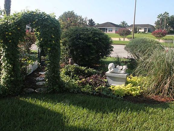 3rd image of 113 Royal Palm Dr