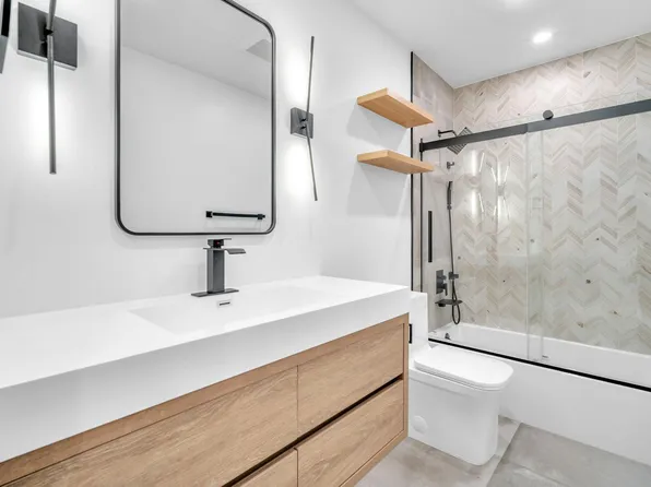 2460 SW 58th Mnr, Fort Lauderdale, FL 33312