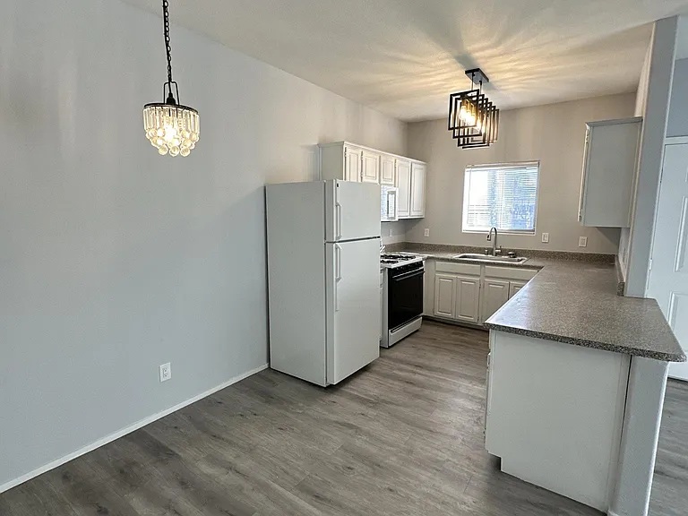 5655 E Sahara Ave #2055 — Photo 7