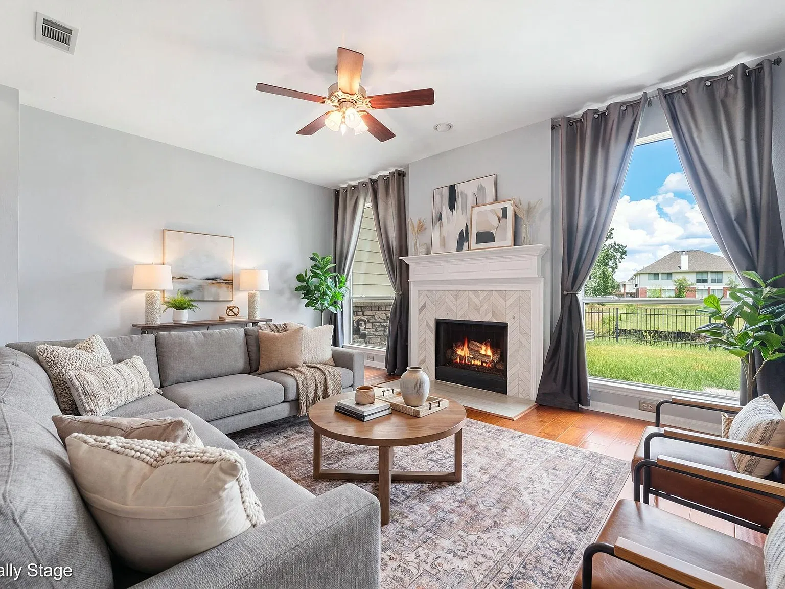 3 bed, 2.5 bath, 1462 sqft, $2,350 — Photo 4