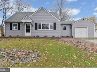 200 Edwards Ave, Barrington, NJ 08007