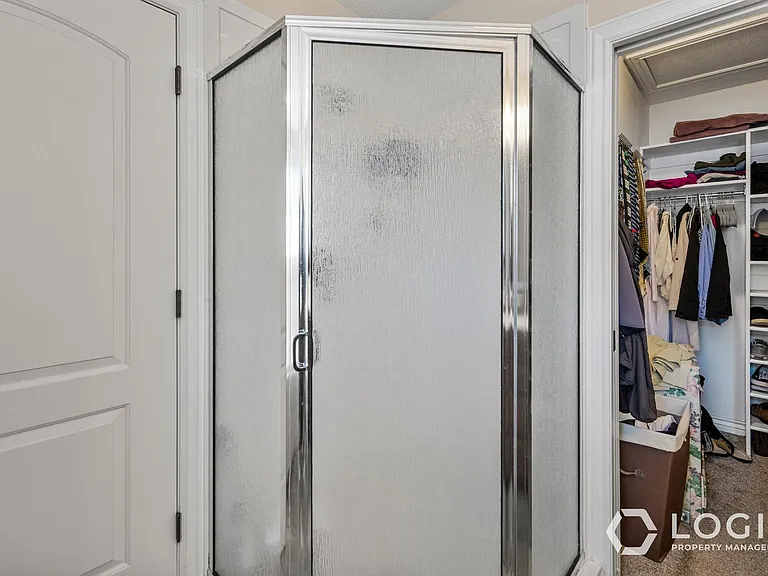 9223 Silver Lake Dr — Photo 27