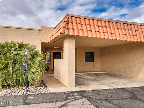 3rd image of 8639 N Avenida Amatista