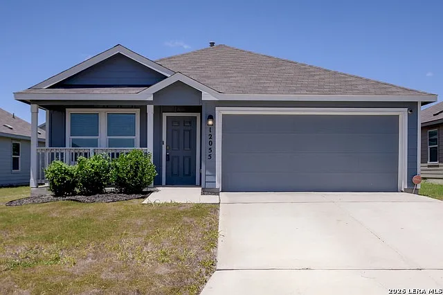 3 bed, 2.0 bath, 1479 sqft, $1,525 — Photo 3