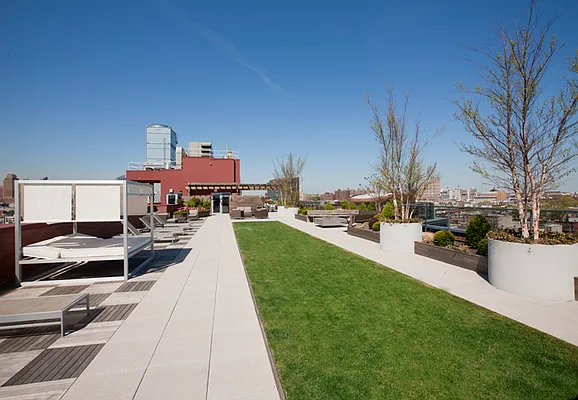 Rented by Adellco Management | media 26