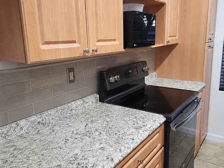 5113 SW 138 Avenue Cir — Photo 15