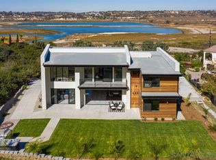 2829 Racetrack View Dr, Del Mar, CA 92014