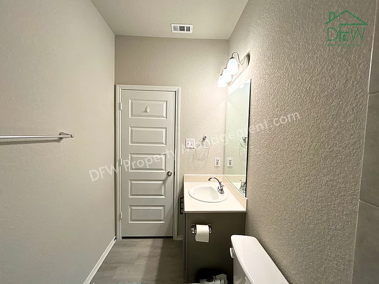 8978 Fair Oaks Dr — Photo 15