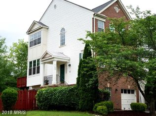 21680 Kings Crossing Ter, Ashburn, VA