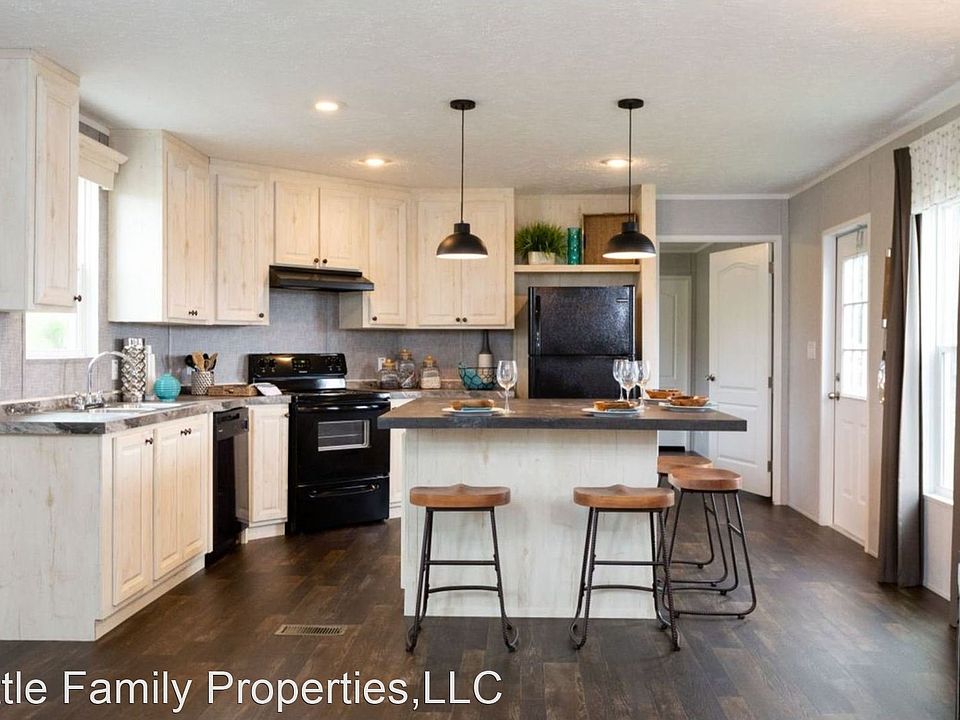 1st image of 111 Builders Ln