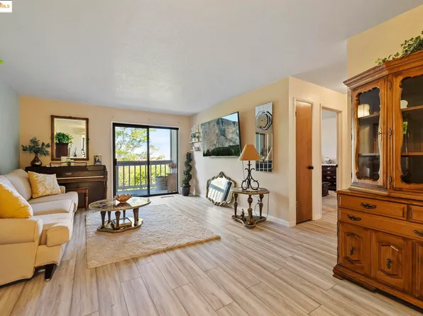 19849 Villa Dr Unit 113, Sonora, CA 95370