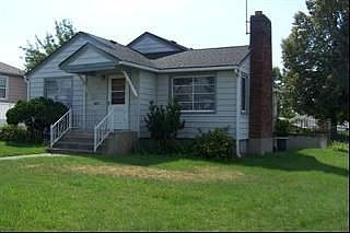 1st image of 2823 W Heroy Ave
