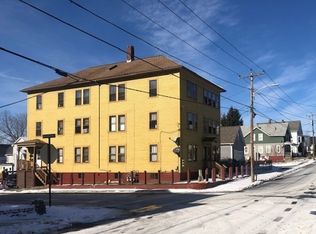 40 Lincoln St, Webster, MA 01570