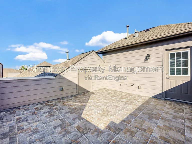 1603 Colorado St — Photo 20