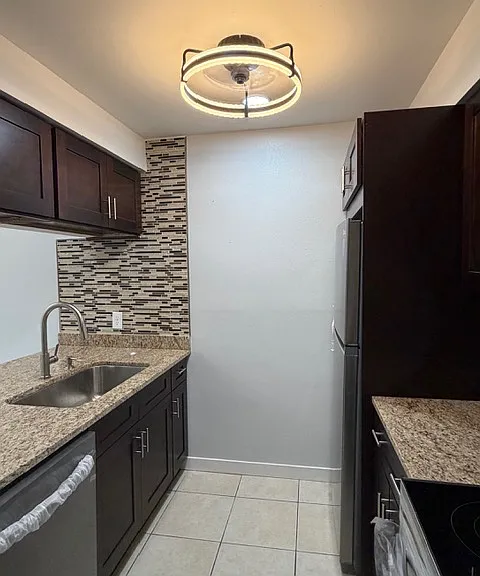 14419 Hanging Moss Cir #201 — Photo 16