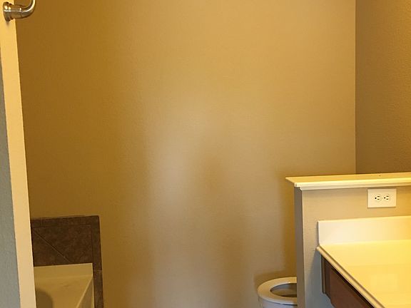 2nd image of 11718 Oakdale Mdw