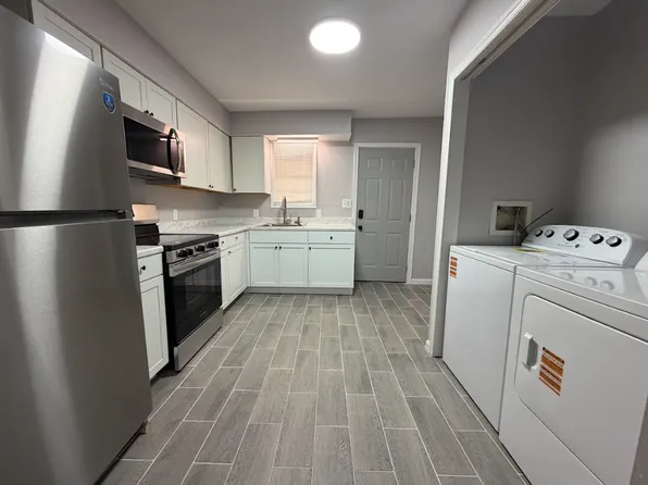 308 1/2 Jonathan St, Hagerstown, MD 21740