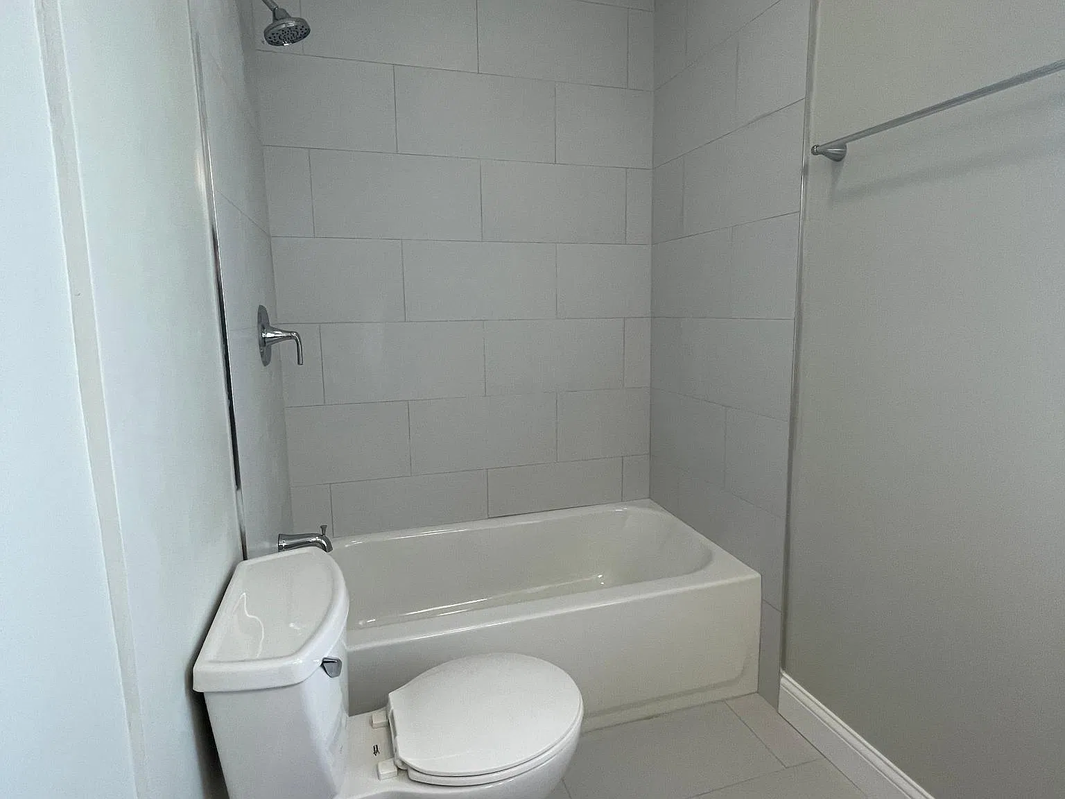 1 bed, $1,350 — Photo 4