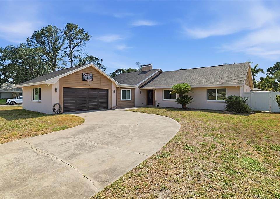1st image of 11807 Nicklaus Cir