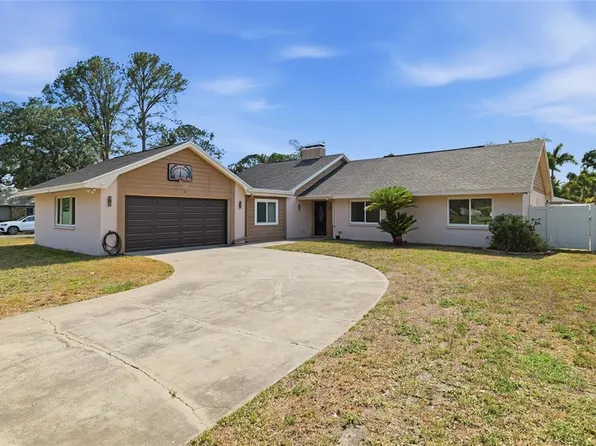 11807 Nicklaus Cir, Tampa, FL 33624